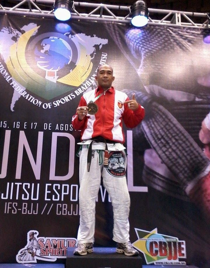 Atleta lorenense se consagra terceiro melhor do mundo no Campeonato Mundial de Jiu-Jitsu Esportivo