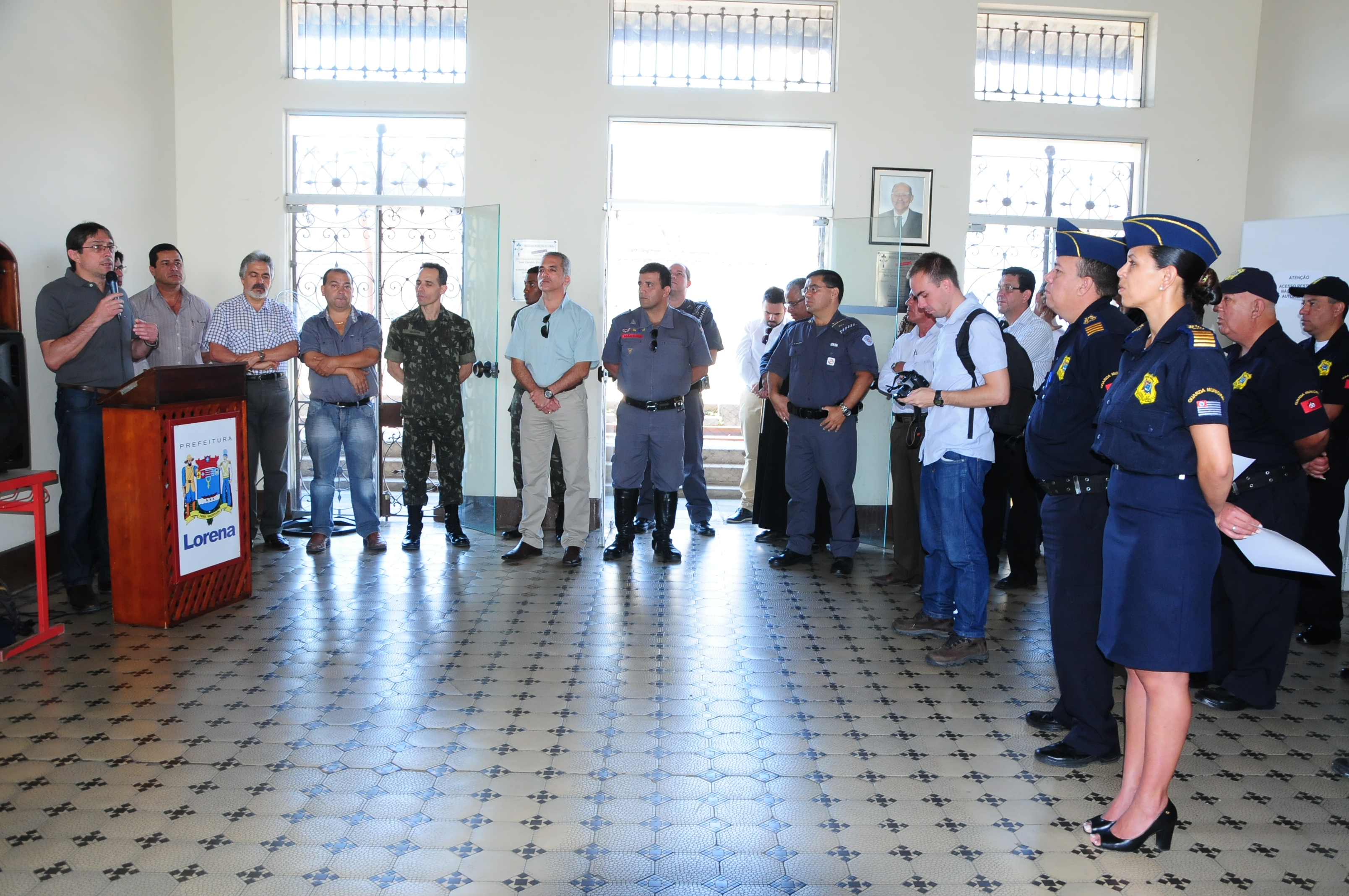 Guardas Municipais de Lorena são homenageados