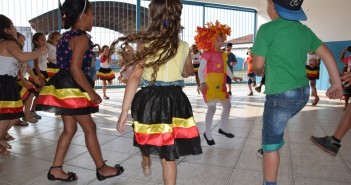 Escolas Municipais realizam “Projeto Folclore ” em homenagem a Amazônia e ao Folclore brasileiro