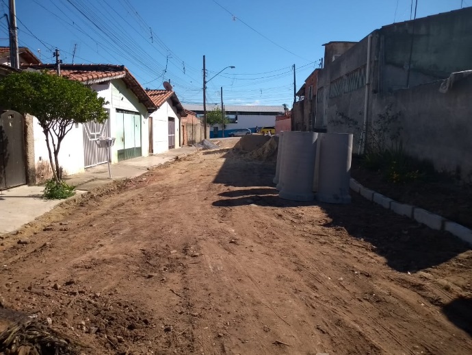 2. Prefeitura realiza obras de manutenção, pavimentação e drenagem da rua Mário Ferreira dos Reis e Av Caetano Cartolano (1)