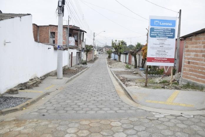 03. Bairro Parque das Rodovias recebe pavimentação na Rua José Miguel  (1)