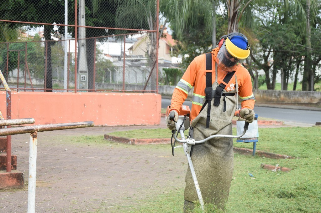 Praça Escola Mário Covas (4)