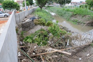 Chuvas torrenciais causam danos em Lorena e Região (2)